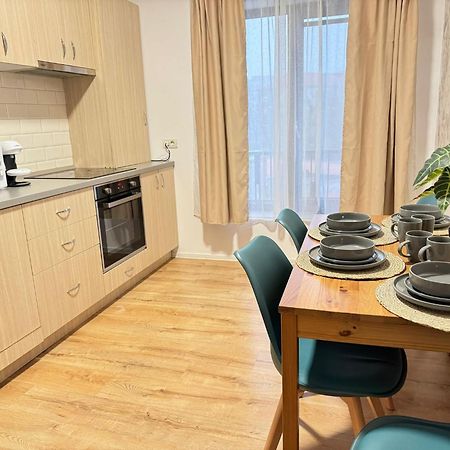 Lipatti 15 Premium Apartments By Glam Apartments Тимишоара Экстерьер фото